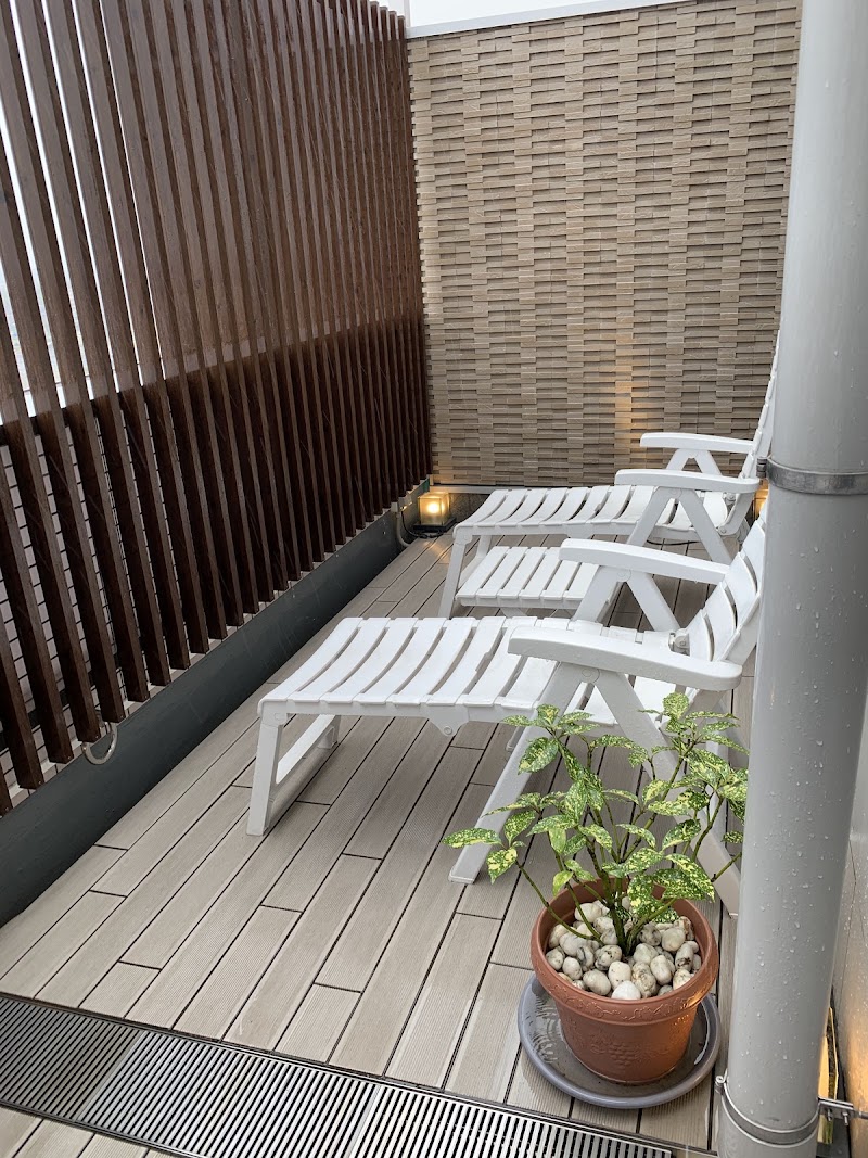 HOTEL LUXE 尾西インター店 外観