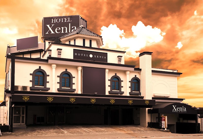 ホテル ジィニア 尼崎 (Xenia) 外観