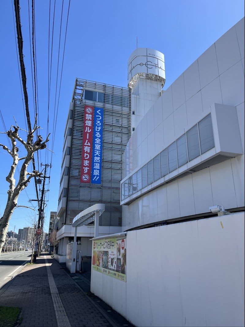 Blue Hotel OCTA 外観