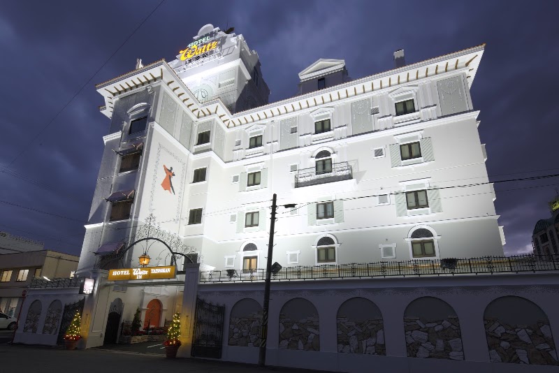 HOTEL Waltz大使館 岡崎店 外観