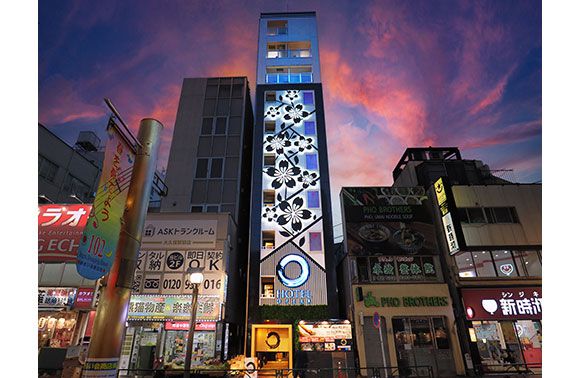 HOTEL OPERA 外観