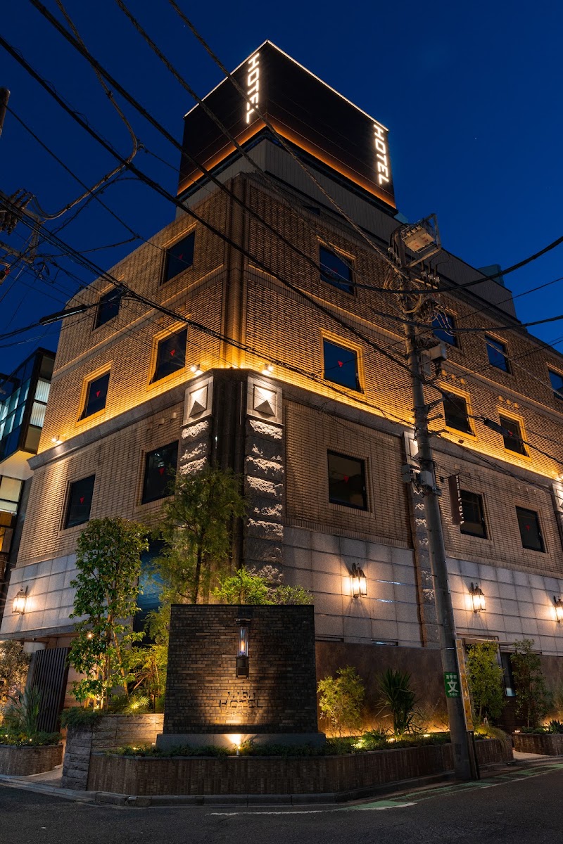 1.10.1 HOTEL 外観