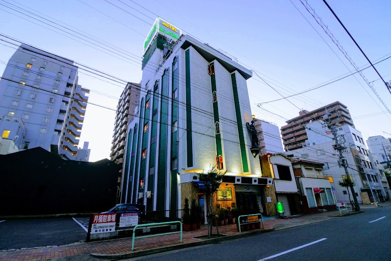 エンペラー金山 外観