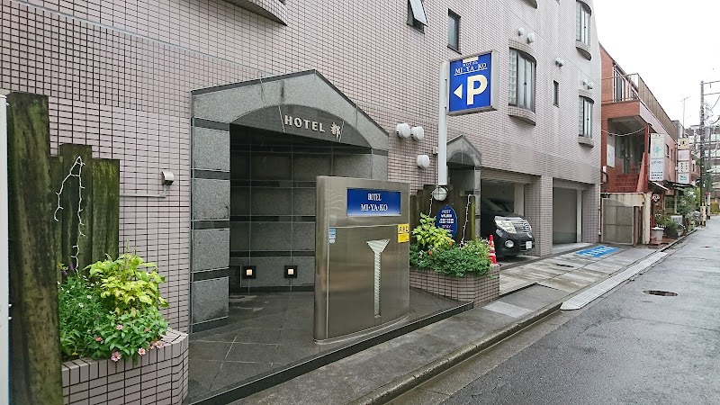 ホテル MI・YA・KO 外観