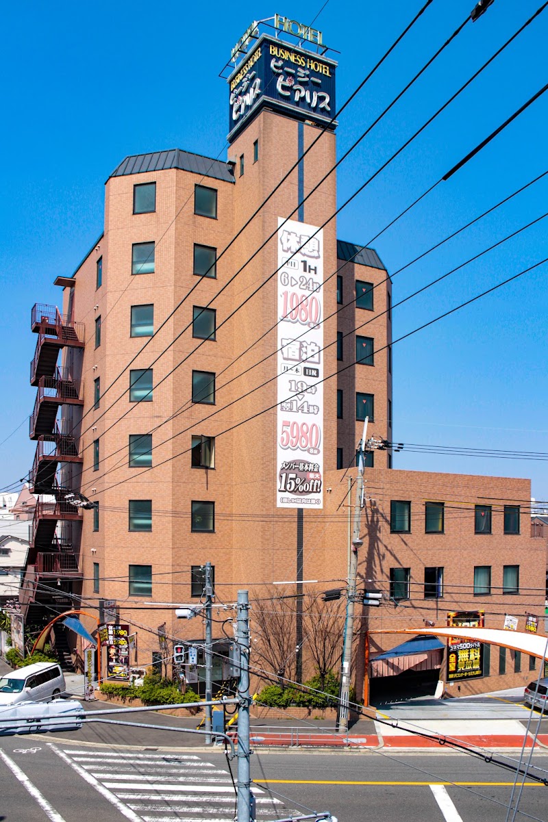 HOTEL LOTUS 豊里店 外観