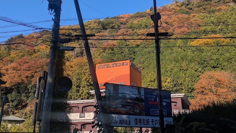 ホテル プランタン 外観